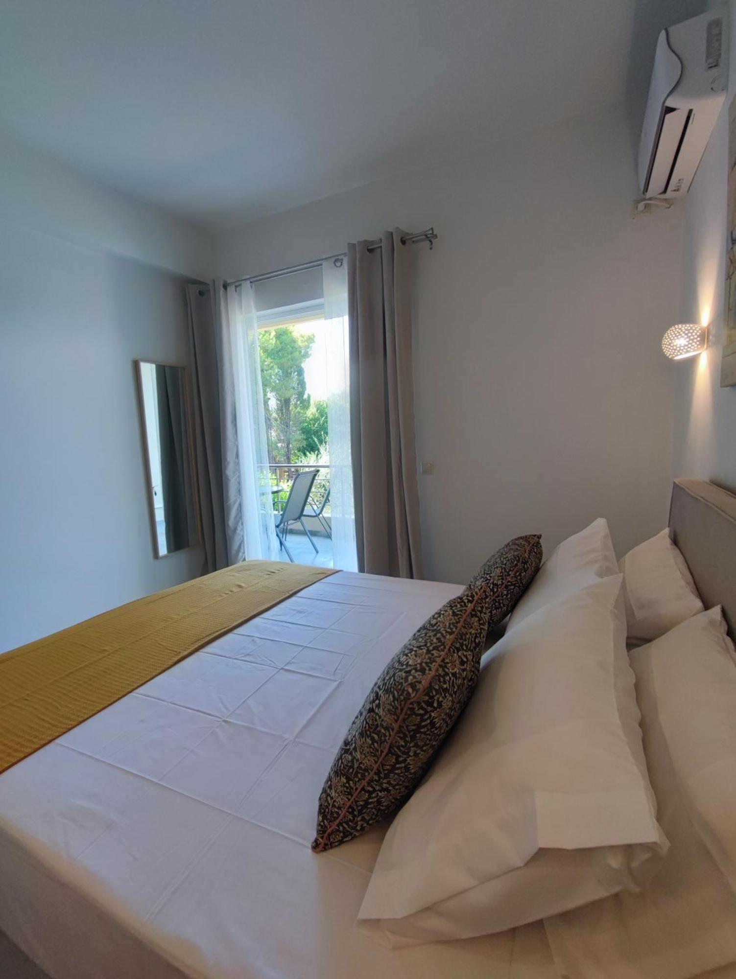 Coritos Holiday Apartments 库托卡利恩 外观 照片